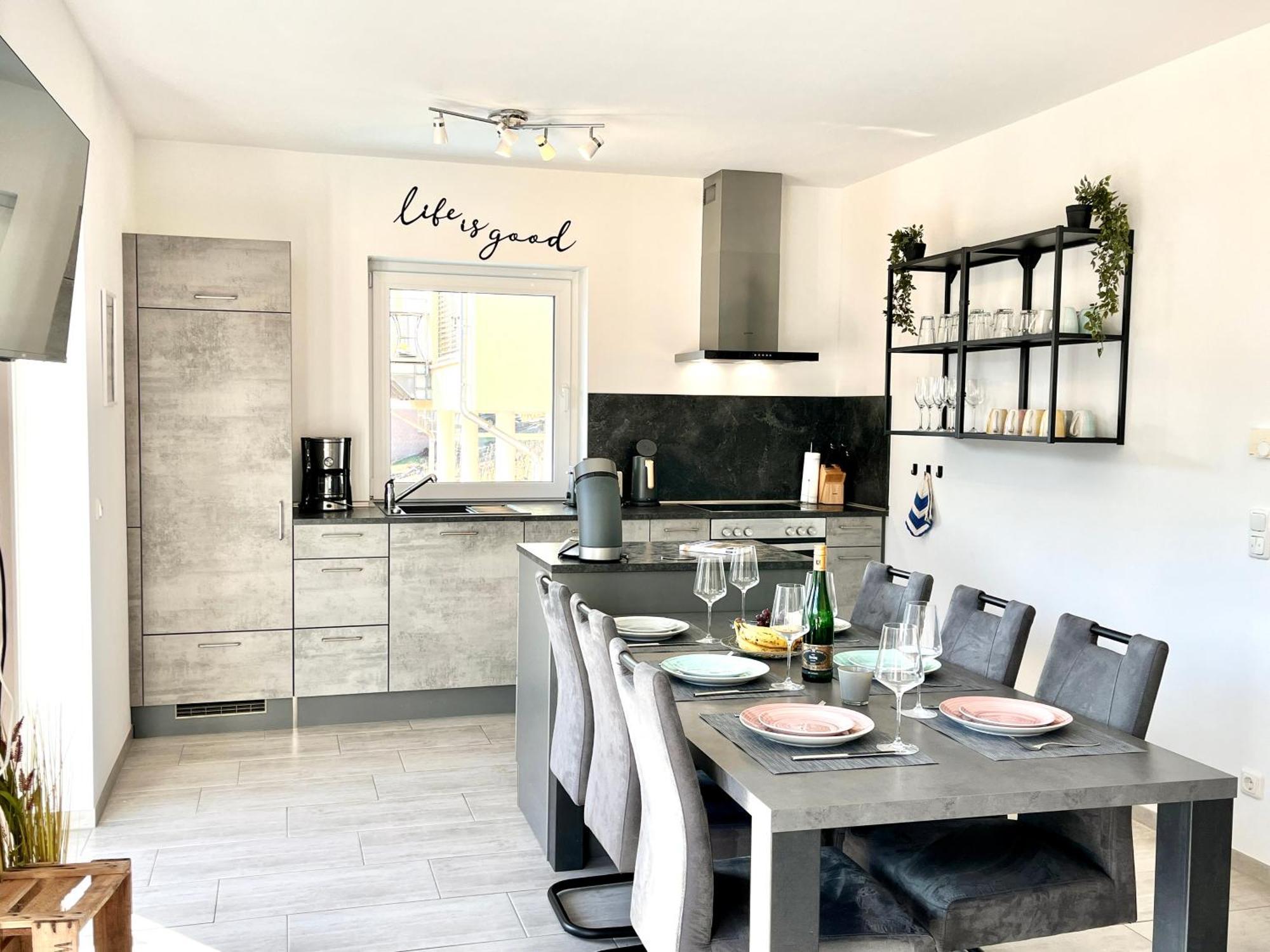 Ferienwohnung Moseltraum, 1-6 Pers, Mit 3 Schlafzimmer Und Panoramabalkon Müden Εξωτερικό φωτογραφία